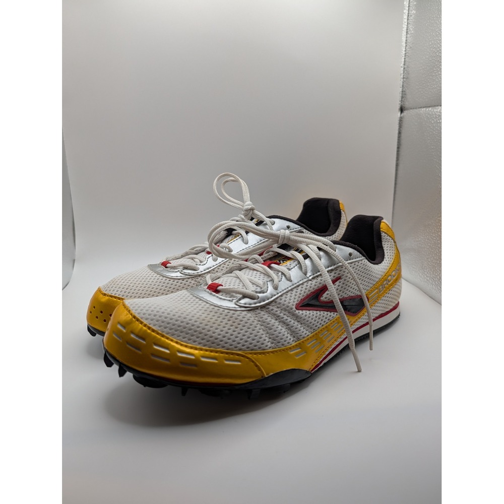 Brooks Nerve Track & Field Spike Shoe Mens 11 White Yellow Silver Racing Cleats